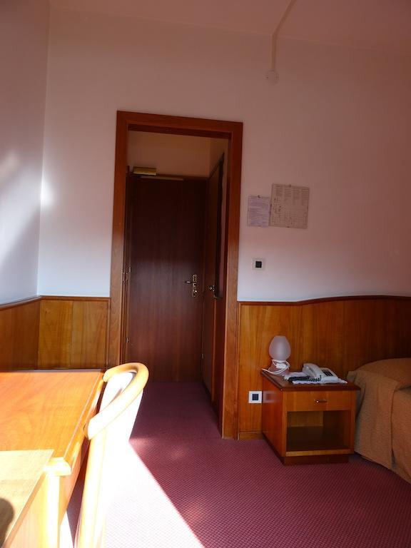 Hotel Roma Cividale del Friuli Habitación foto